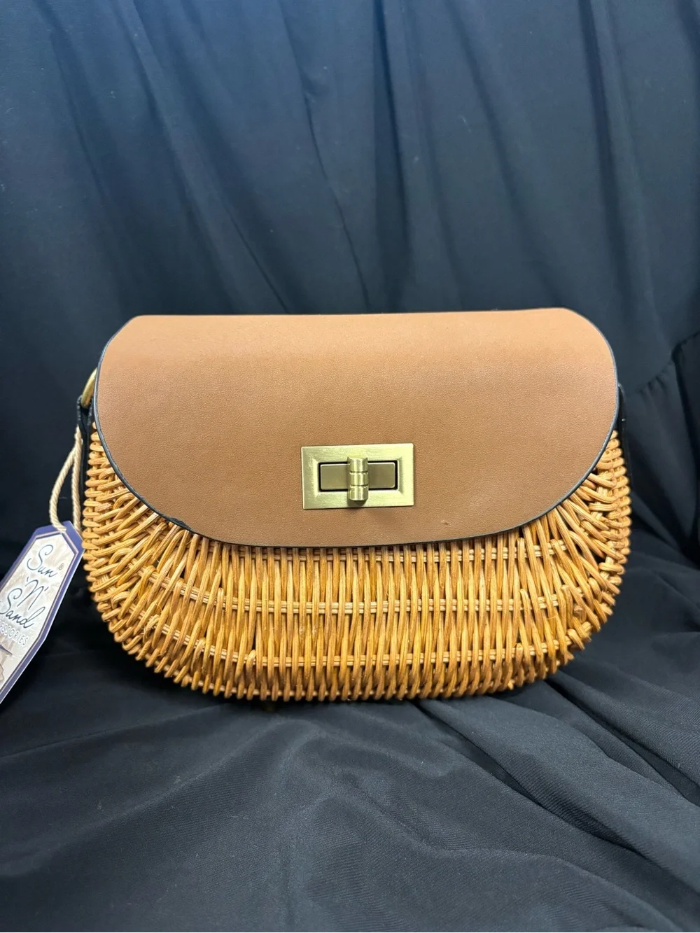 NWT! Sun N’ Sand “SPRUCE VALLEY” Crossbody Bag, TAN - Picture 2 of 10